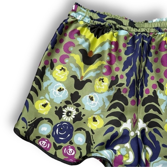 Zara Satin Effect Printed Shorts Size Medium New Green Floral Pattern - Picture 10 of 11